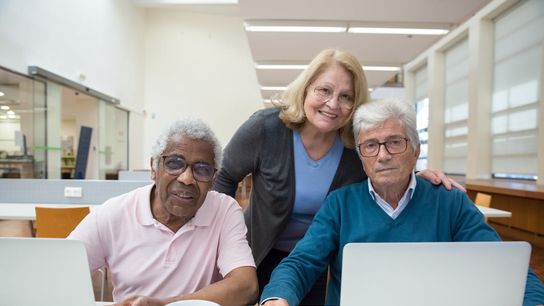 Retire in Alabama and Go Back to School for Free: A Little-Known Education Benefit for Residents 60+